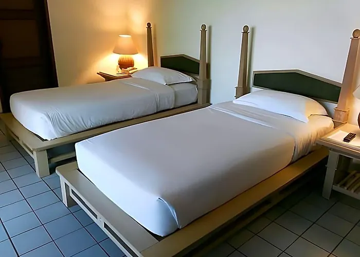 Hotel Sativa 3*